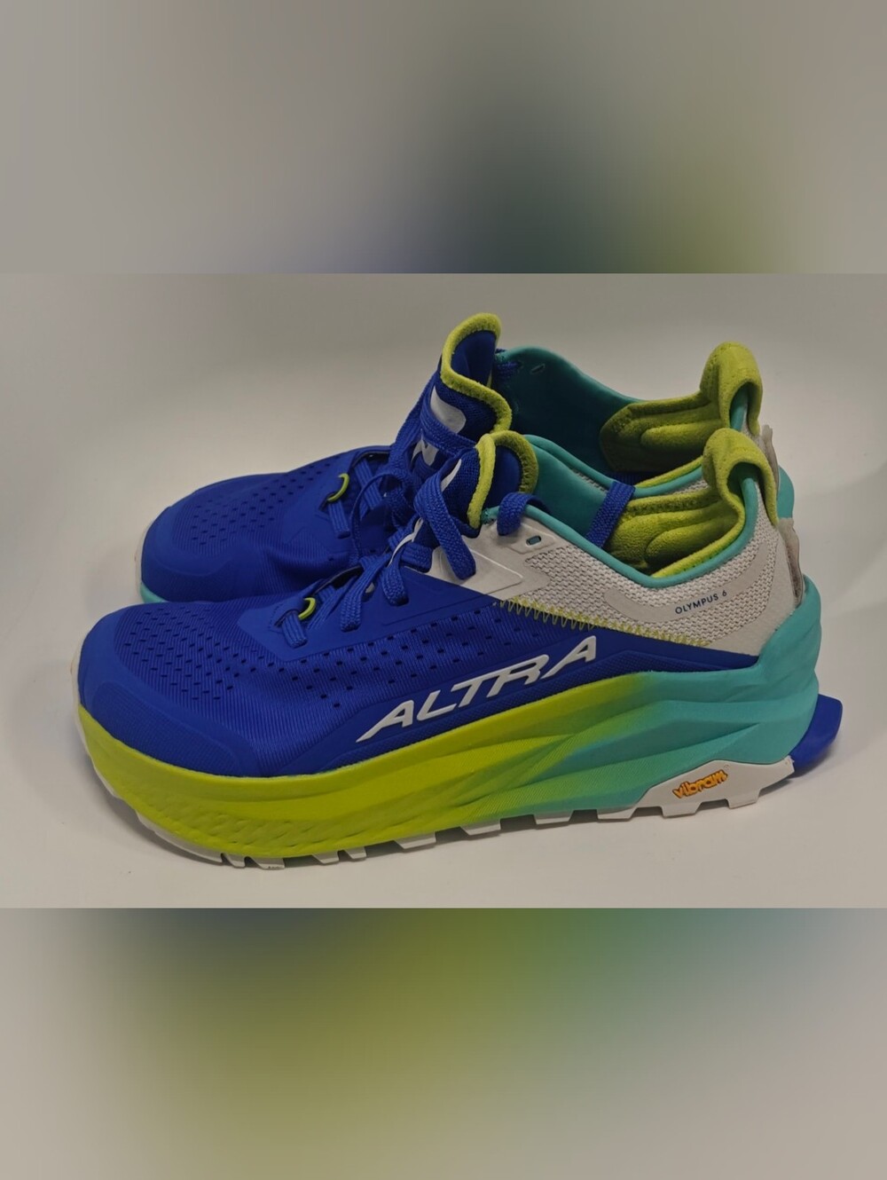 Altra Olympus 6 Men’s Trail Running Hiking Shoes Size 10 All Day Comfort